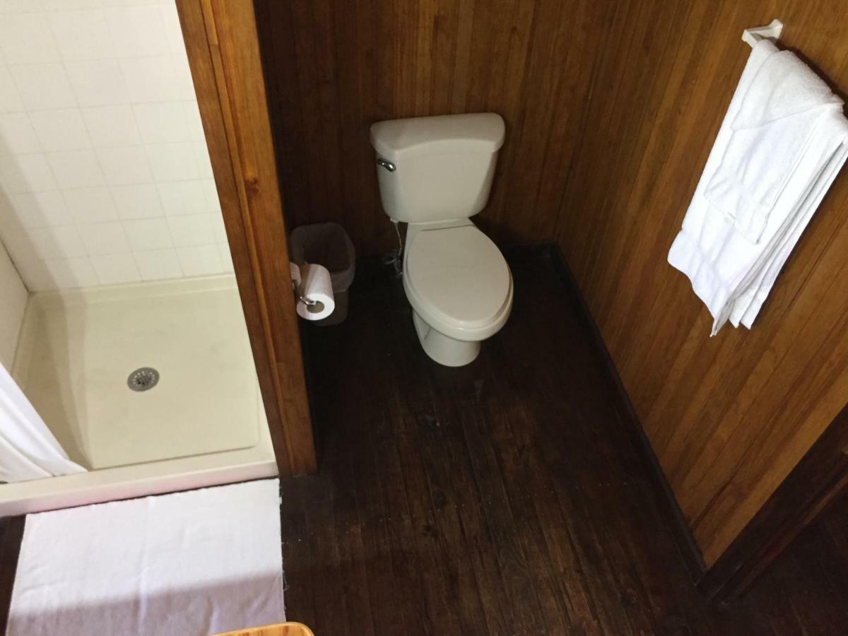 Graham'S Place Guanaja 외부 사진